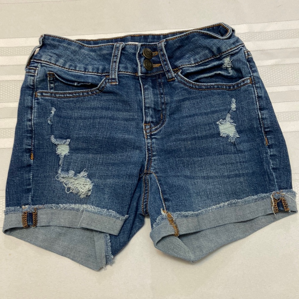 Denim Distressed Girls Stretch Low Rise Shorts Size 1